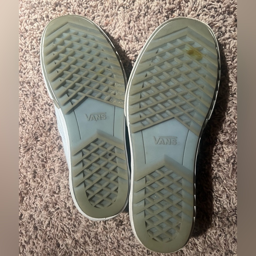 Vans Platform Sneakers - Picture 4 of 16